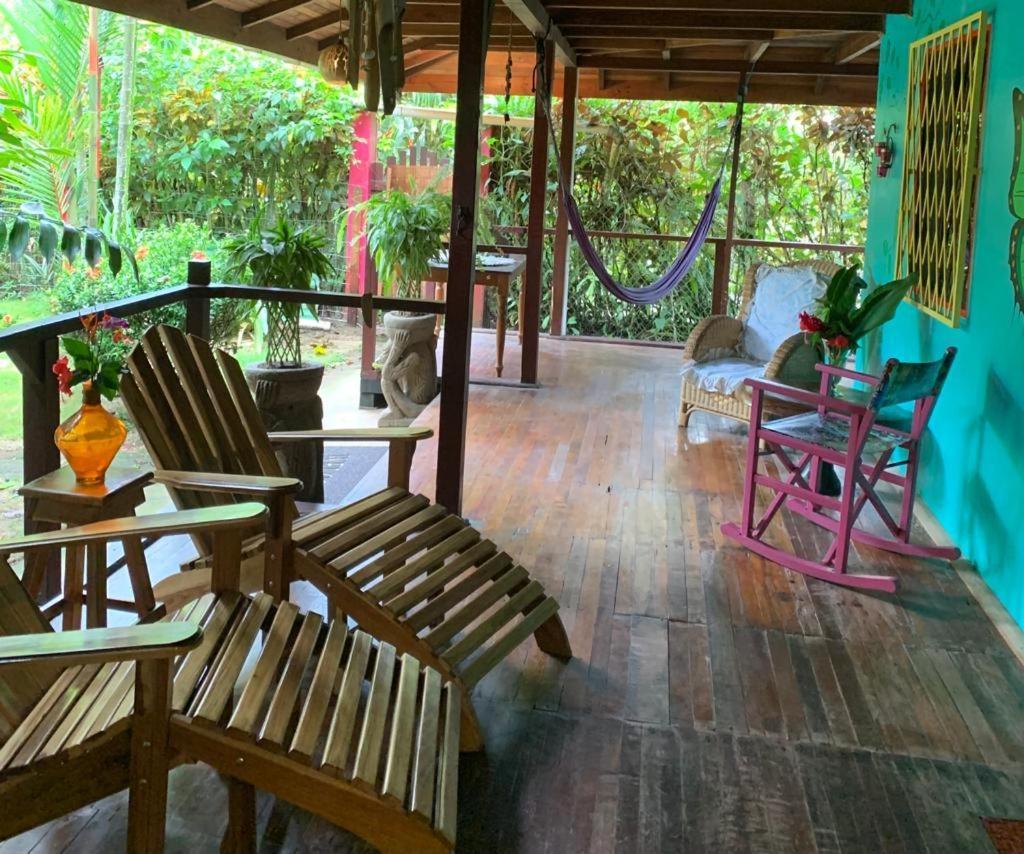 Bed and Breakfast Casa Mambo Cahuita Esterno foto